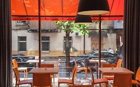 Orange Hotel